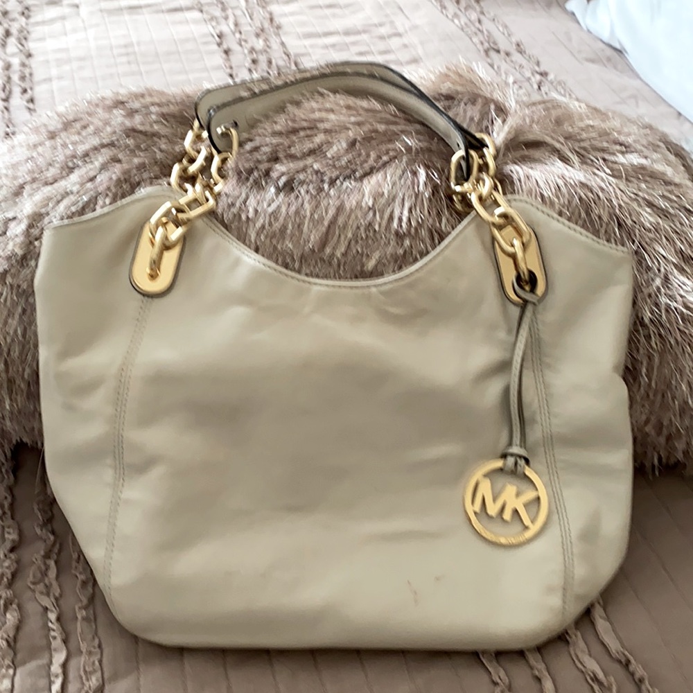 Lamb skin leather Michael Kors purse